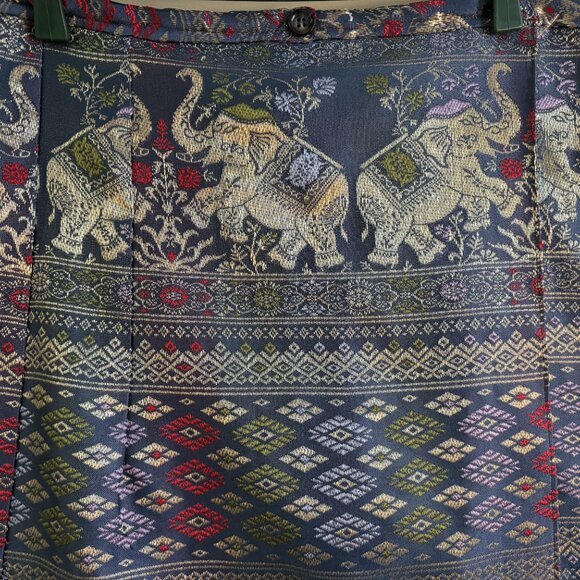 Full length Thai skirt - Picture 2 of 3